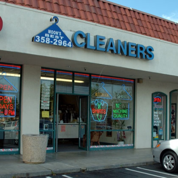 Our 14040 Blossom Hill Rd. location in Los Gatos is located in the shopping center at the intersection of Blossom Hill and Harwood Rd.